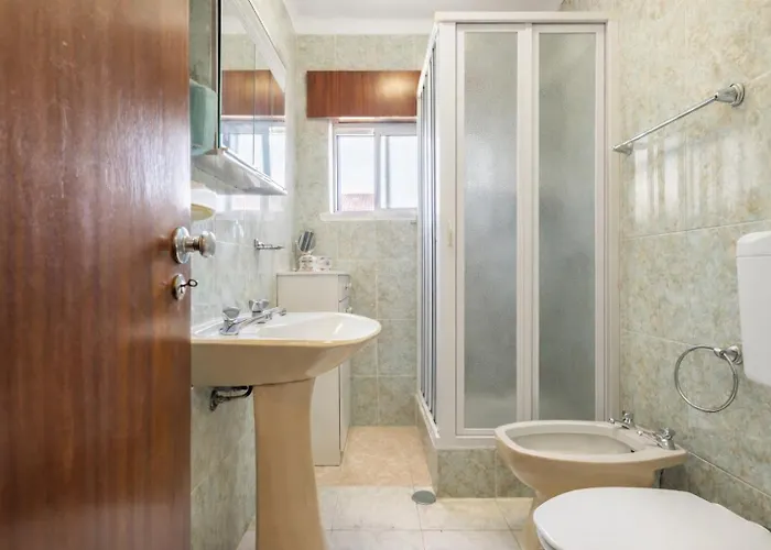 Stay In Corroios Near Lisbon And 15 Min From The Beach - Casa Acolhedora Em Corroios Perto De Lisboa E Da Praia * Corroios